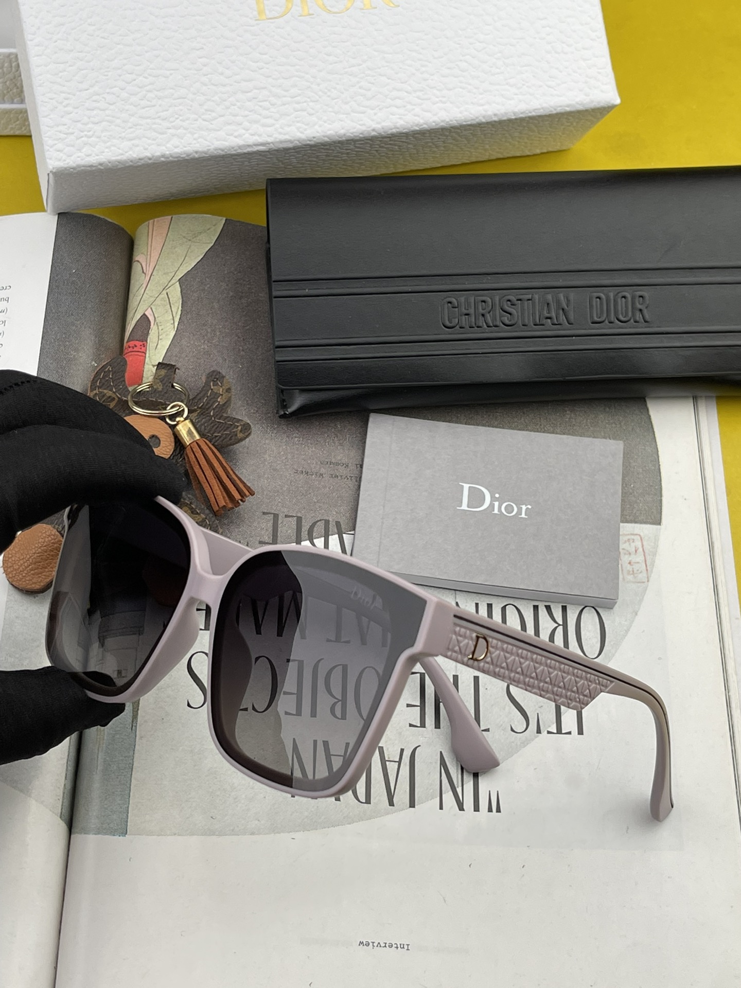 sunglasses Dior CD5190 - vstockx