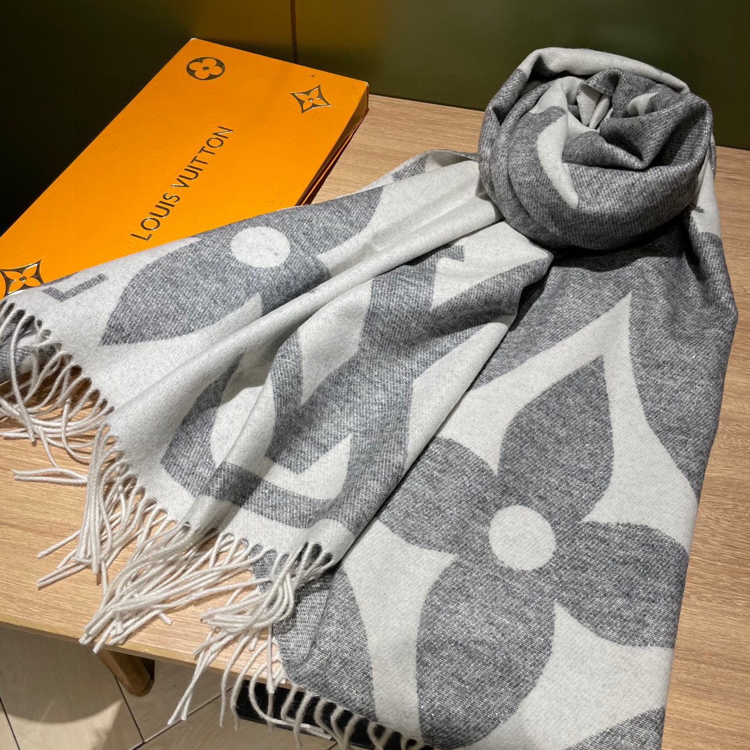 Streetwear Hat LV 329126 - vstockx