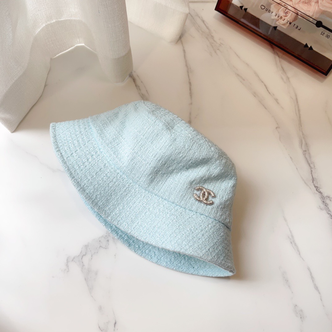 Streetwear Hat Chanel 329364 - vstockx