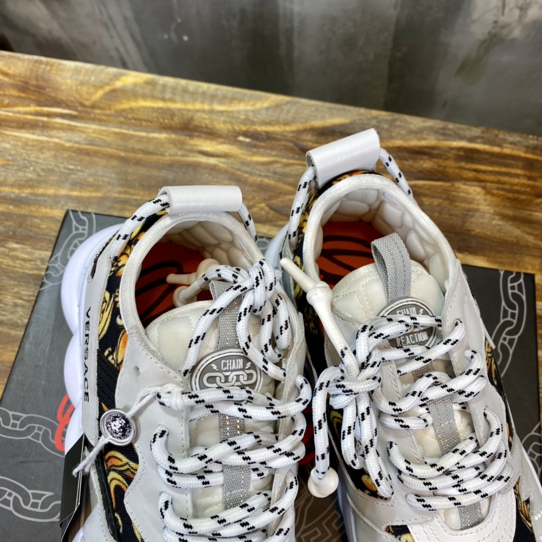 Versace Chain Reaction 2 Barocco Print White Black Yellow (W) - vstockx