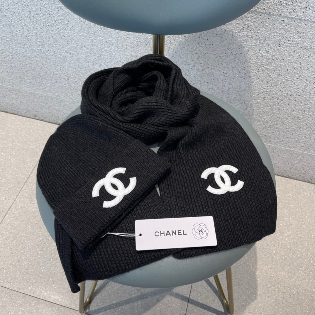 Hat & Scarf Chanel 4 - vstockx