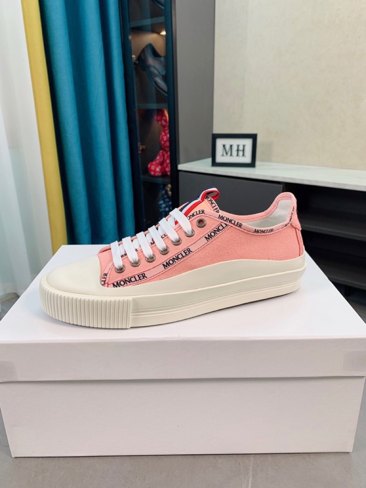 Moncler Lissex High Top Sneakers 1 - vstockx
