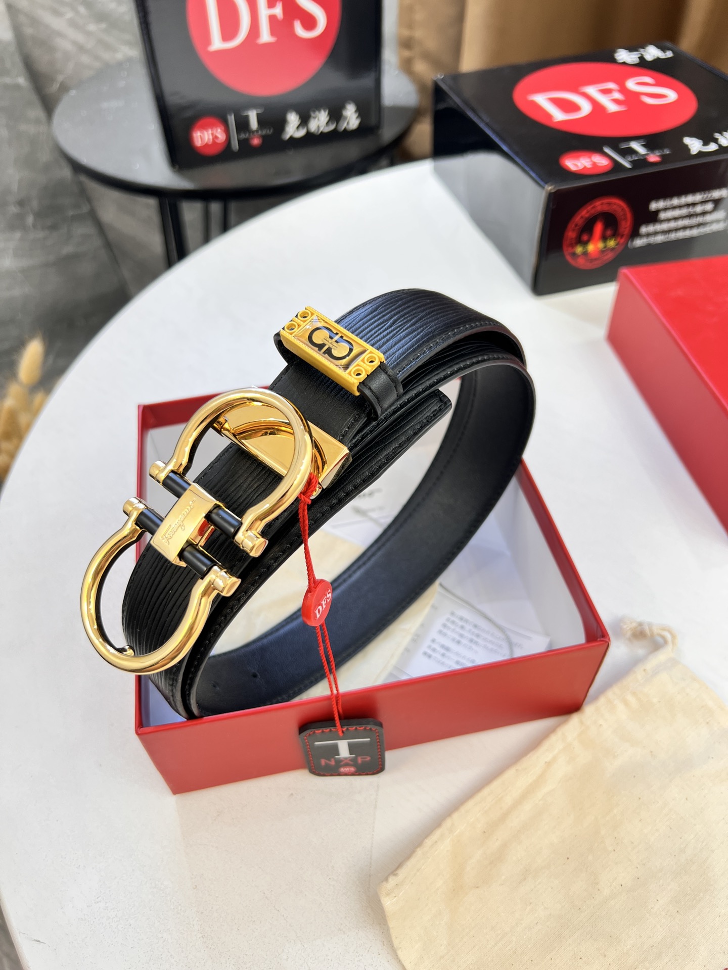 Streetwear Belt Ferragamo 320367 size:3.5cm - vstockx