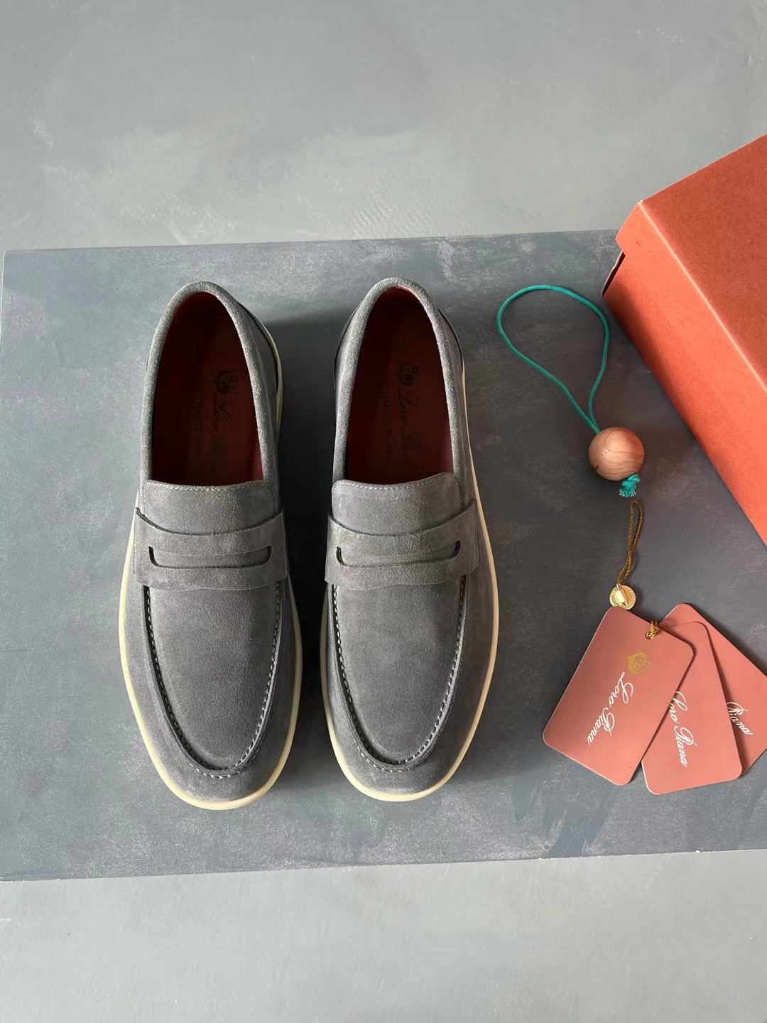 Loro Piana shoes 275 - vstockx