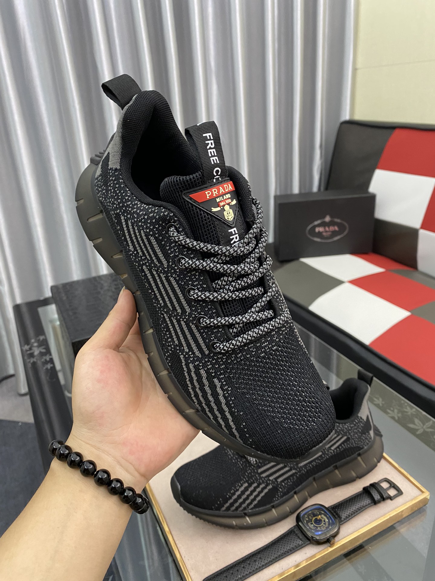 Prada Low Top sneaker 17 - vstockx