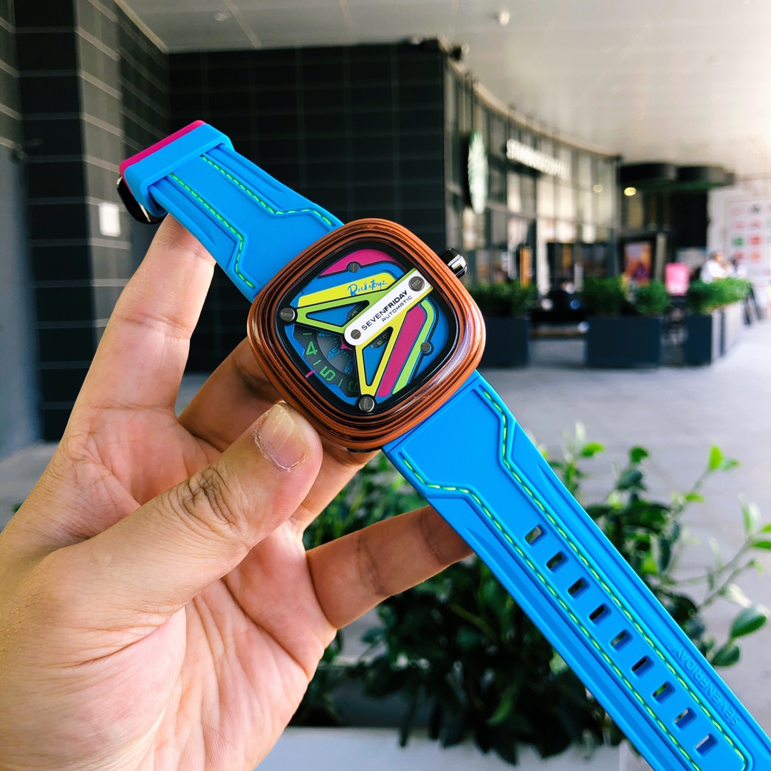 Watches Seven Friday 322832 size:47 mm - vstockx