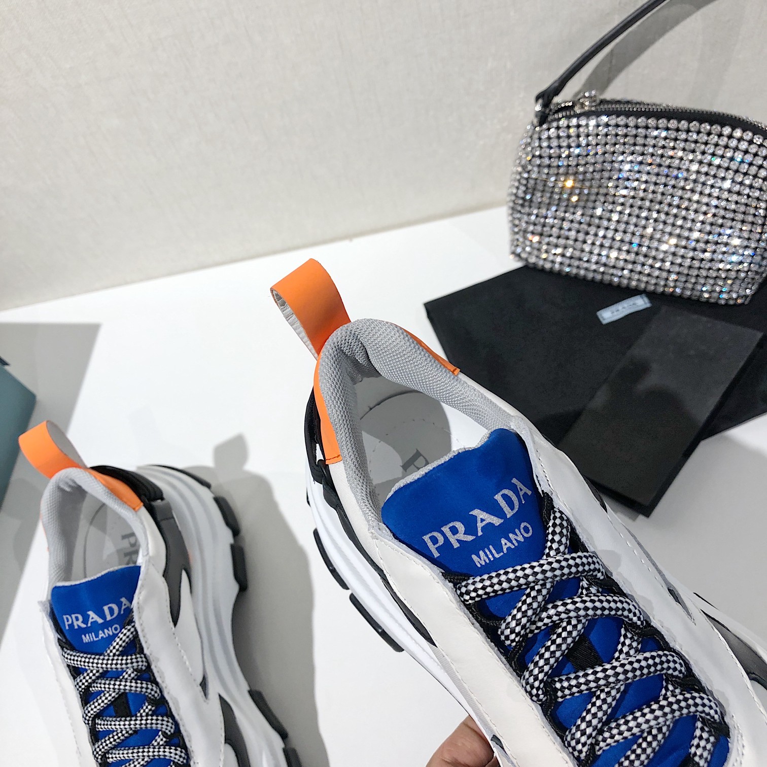 Prada Low Top sneaker 54 - vstockx