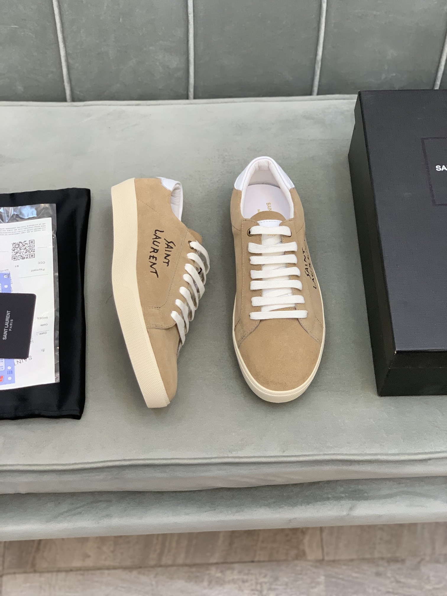 Saint Laurent Court Classic SL/06 sneaker 4 - vstockx