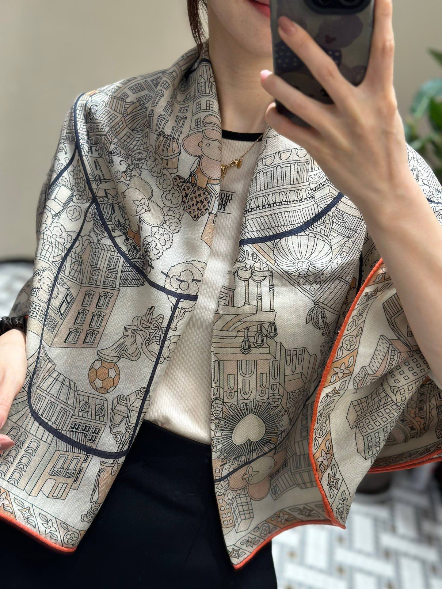 Streetwear Scarf LV 328994 SIZE:140*140cm - vstockx