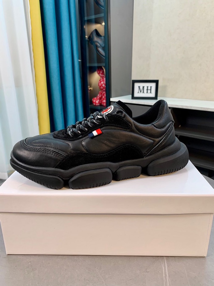 Moncler Low Top Sneaker 3 - vstockx