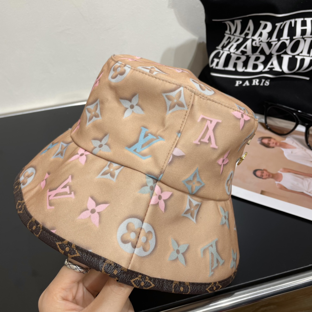 Streetwear Hat LV 329050 - vstockx