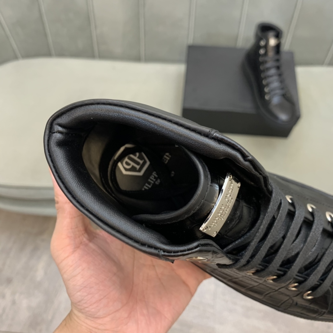 Philipp Plein High Top Sneakers 5 - vstockx