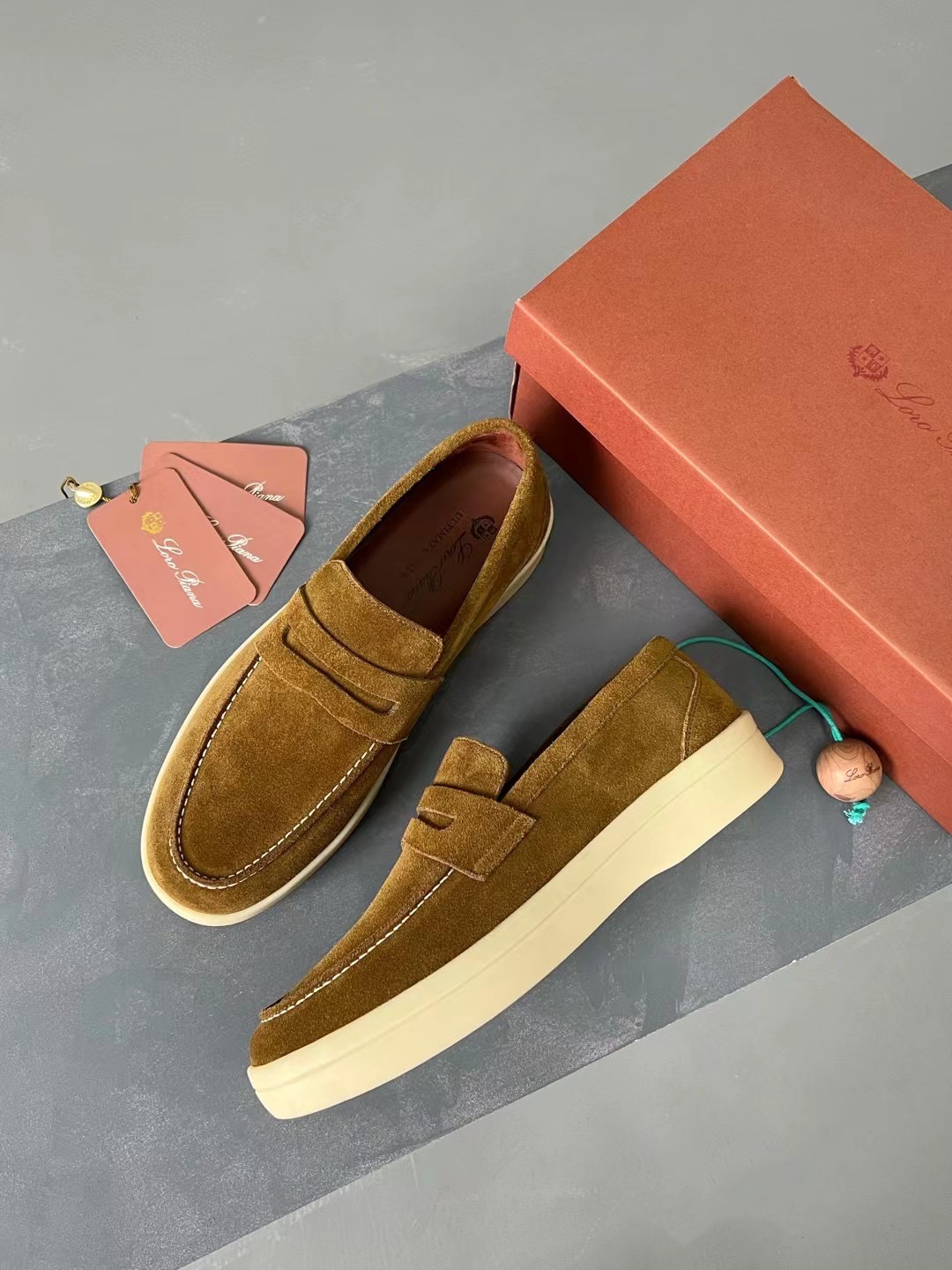 Loro Piana shoes 285 - vstockx