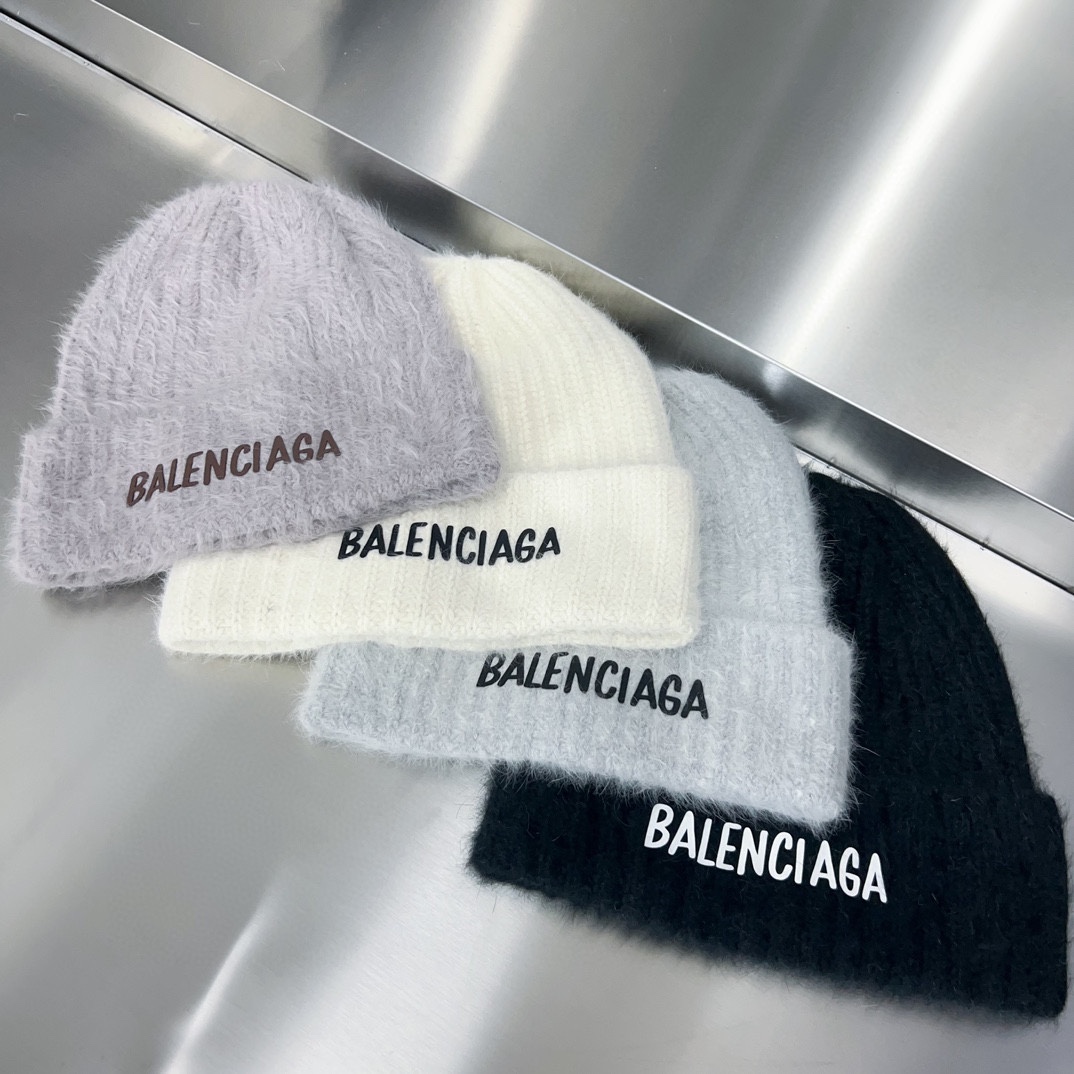 Streetwear Hat BURBERRY 329141 - vstockx