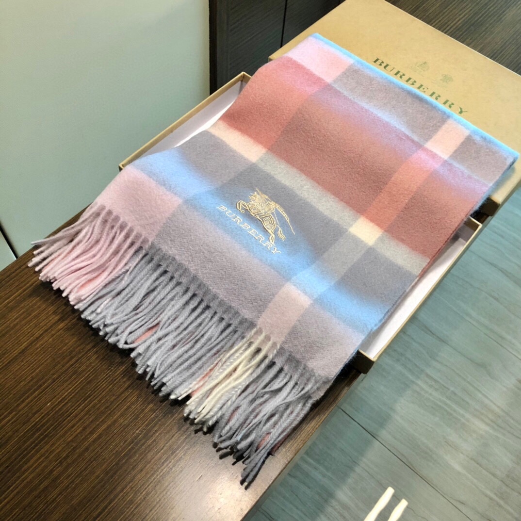 Streetwear Scarf Burberry 329081 size:70x200cm - vstockx