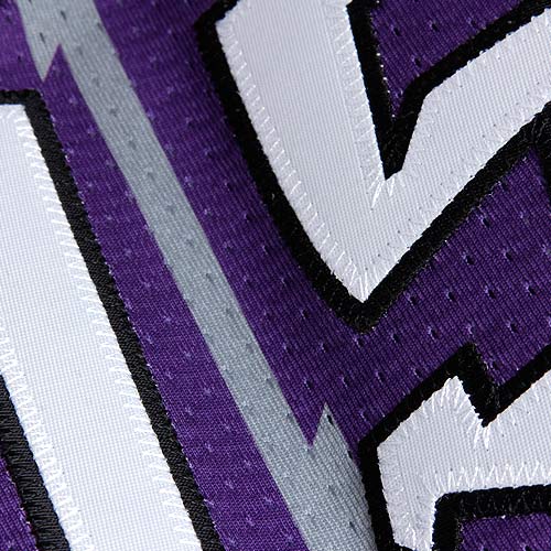 Mitchell & Ness Vince Carter Toronto Raptors 1998/99 Throwback Authentic Jersey - Purple - vstockx