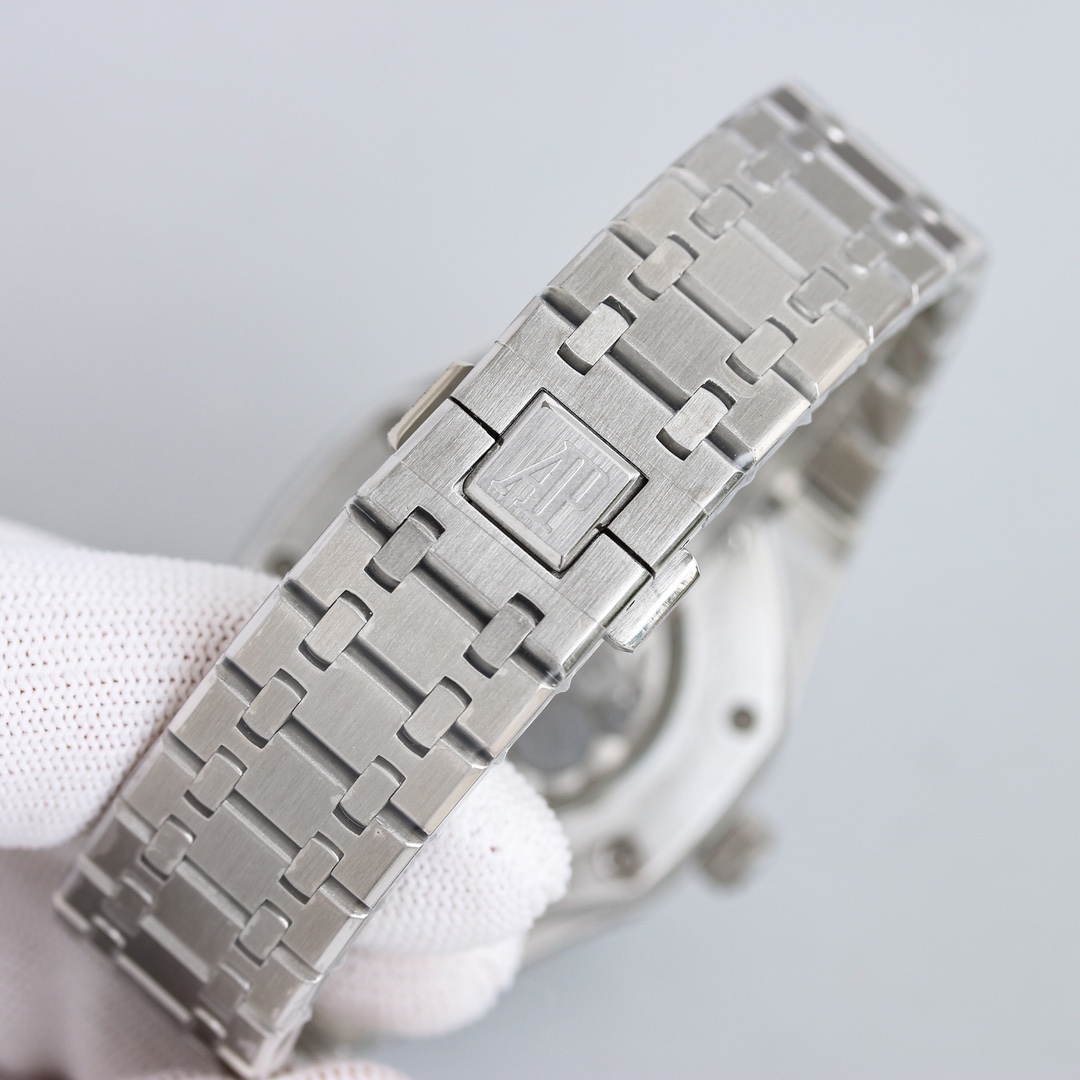 Watches AudemarsPiguet 323139 size:41 mm - vstockx