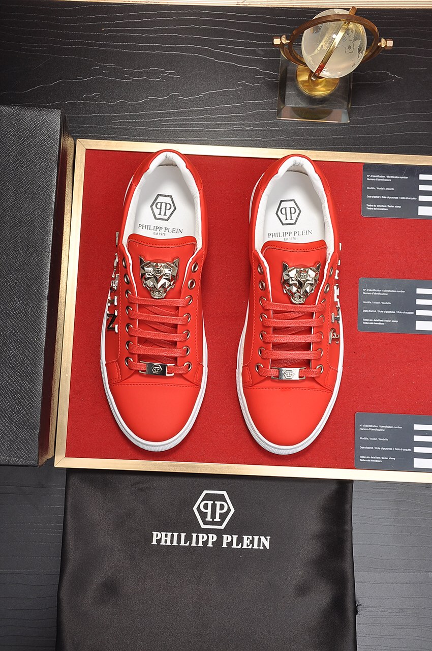 Philipp Plein Low Top Sneakers 10 - vstockx