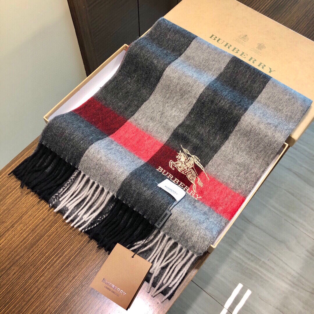 Streetwear Scarf Burberry 329071 size:180*35cm - vstockx