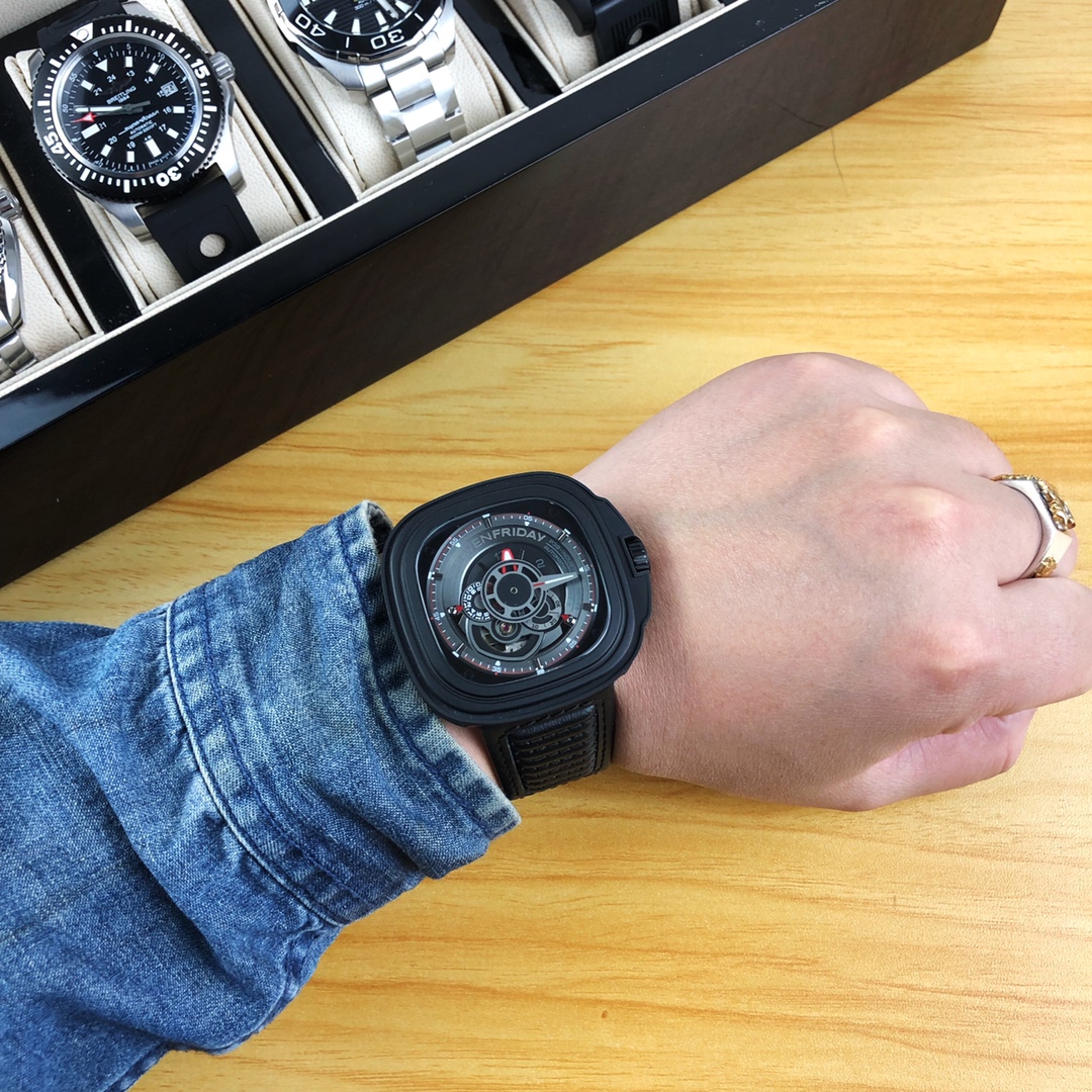 Watches Seven Friday 322820 size:47*13 mm - vstockx