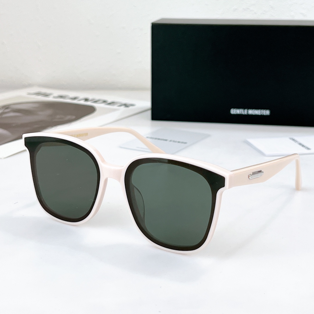 Sunglasses   JACKIE size��65��17-153 - vstockx