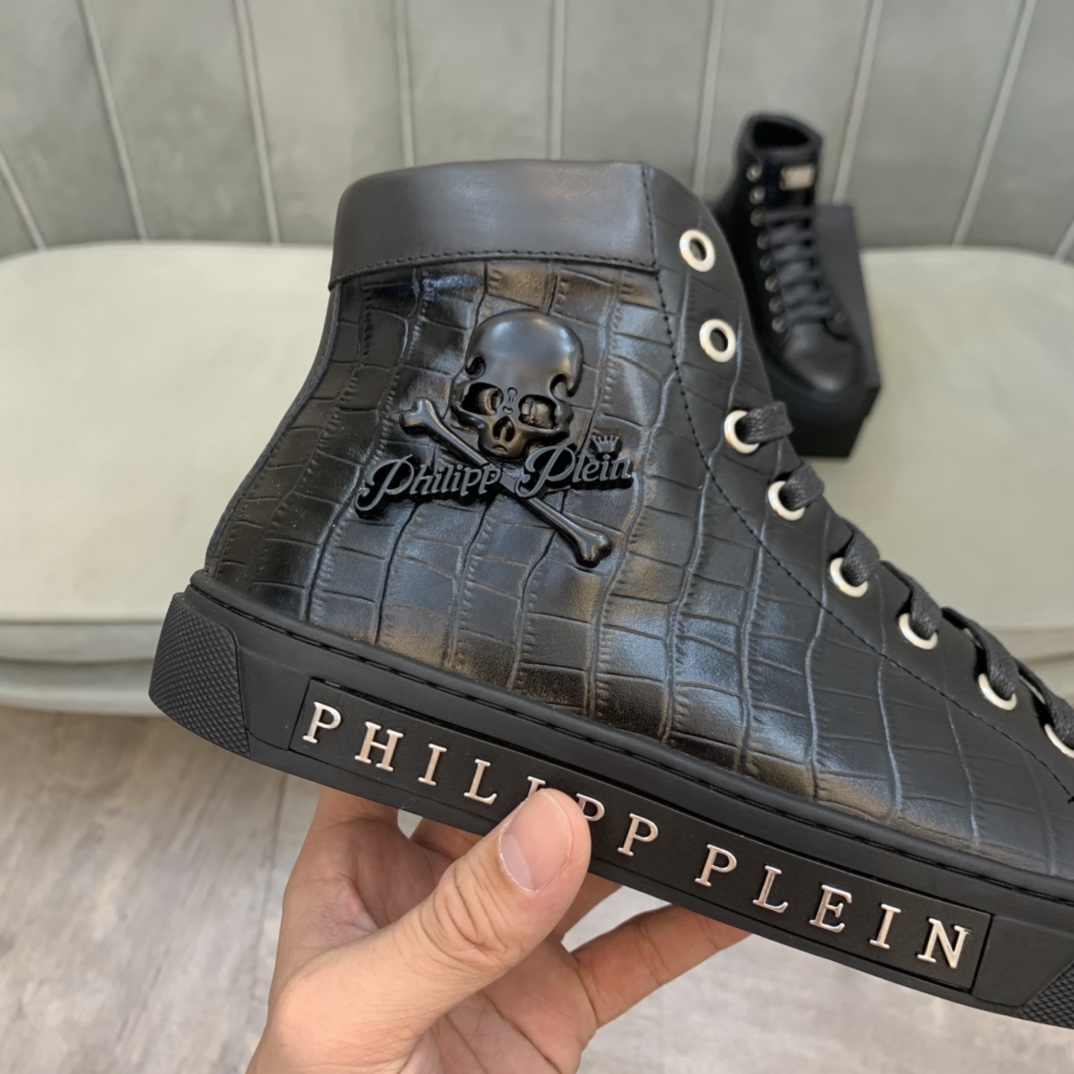 Philipp Plein High Top Sneakers 4 - vstockx