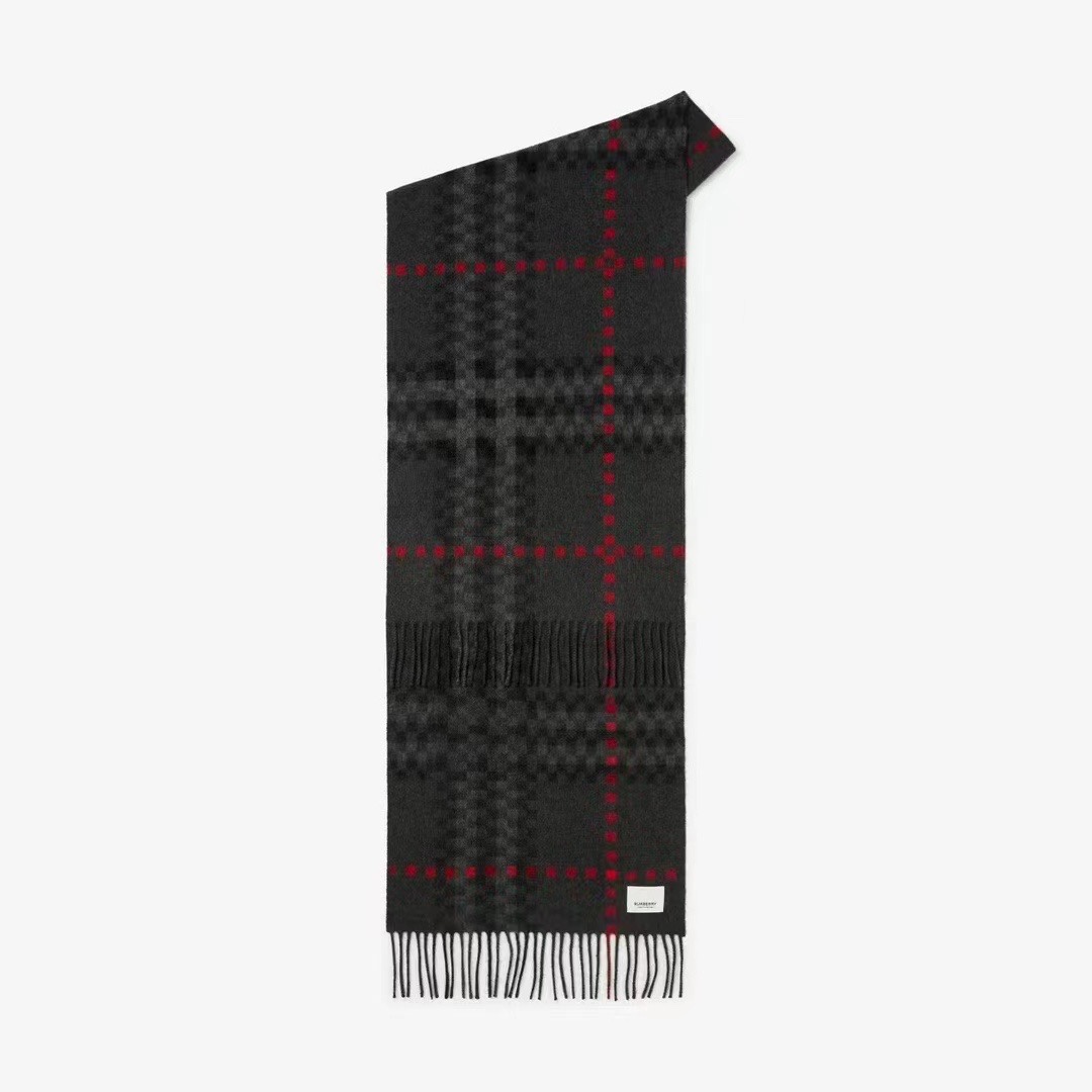 Streetwear Scarf BURBERRY 328974 size:180*35cm - vstockx