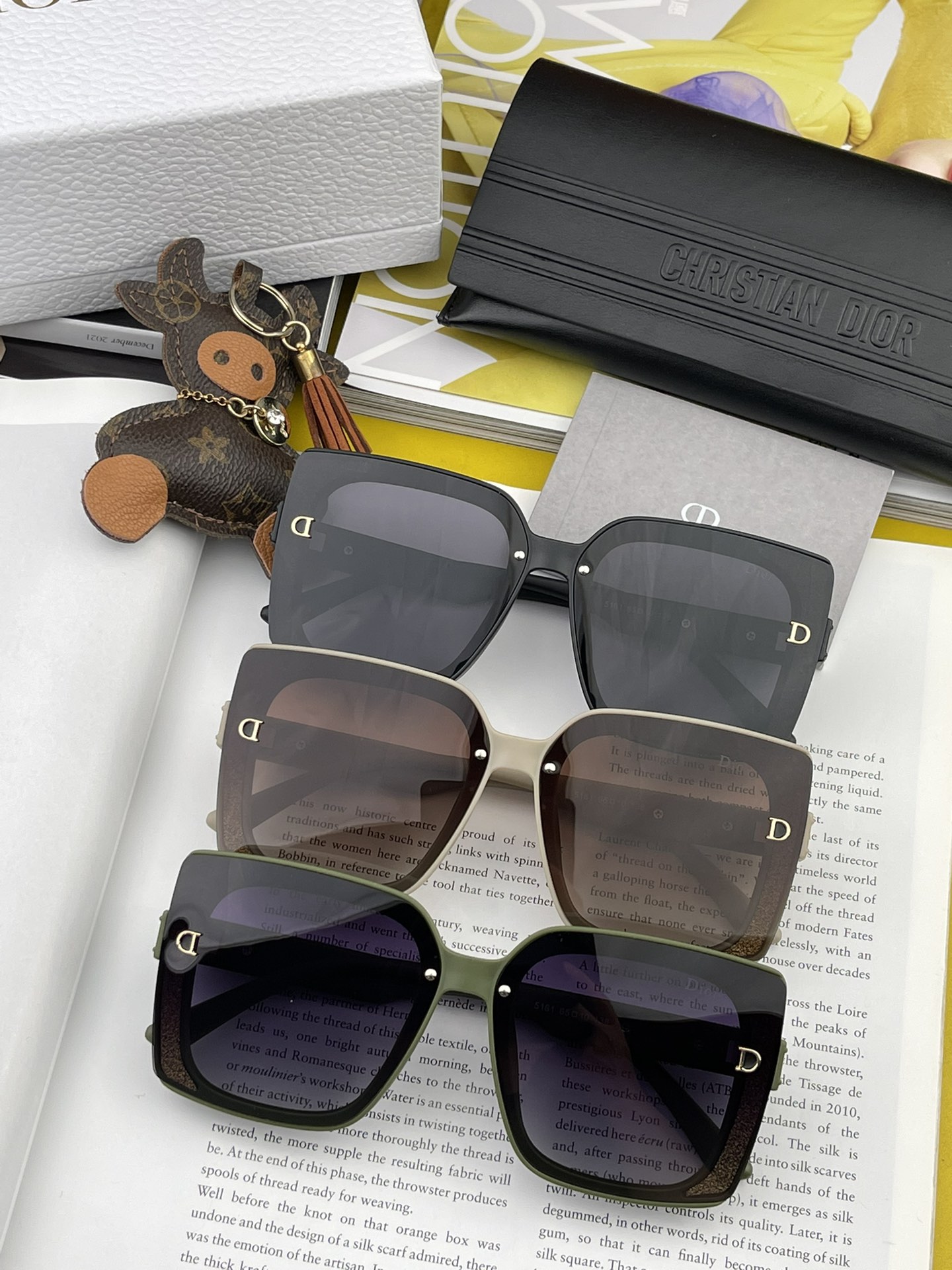 sunglasses Dior CD1615 - vstockx