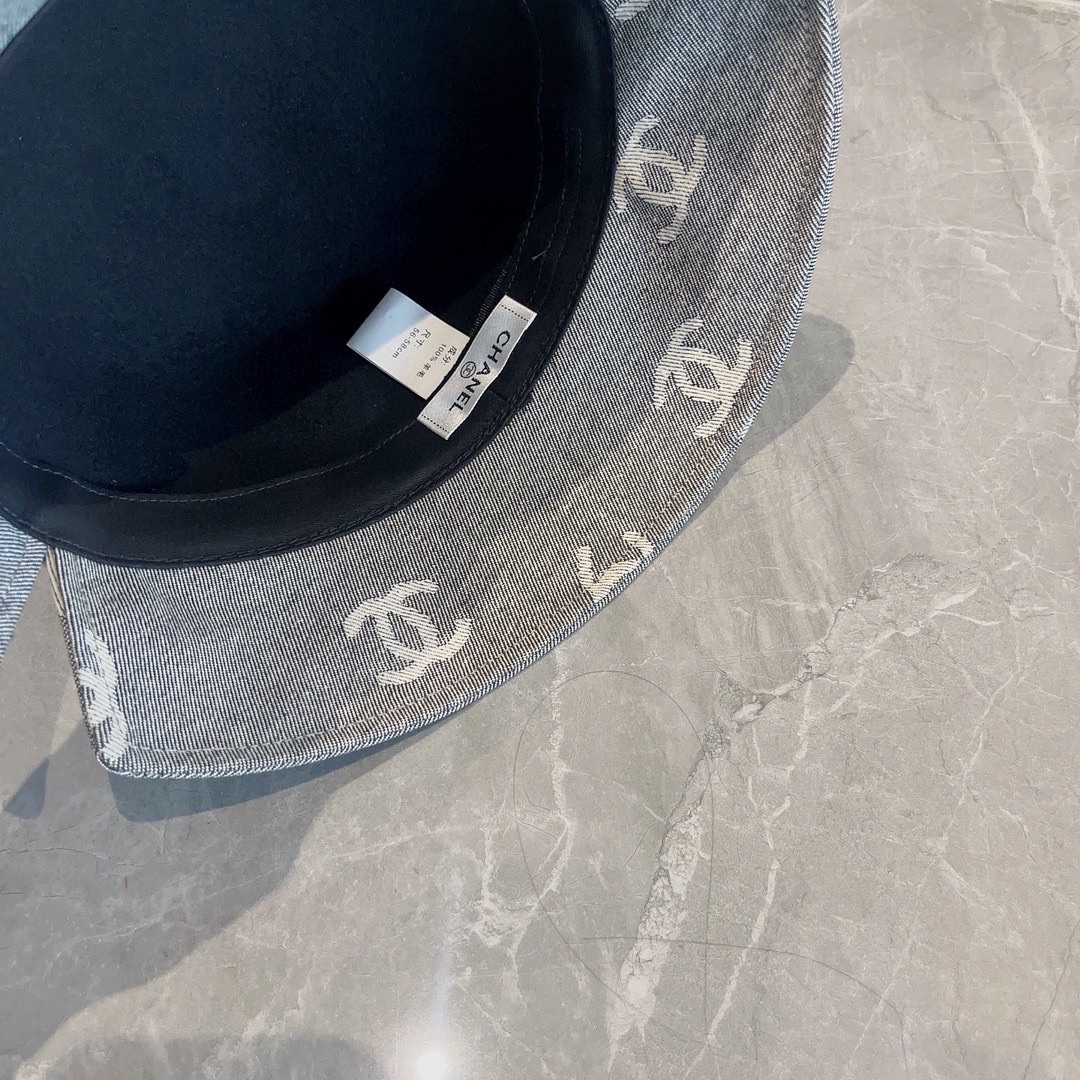 Streetwear Hat Chanel 329208 - vstockx