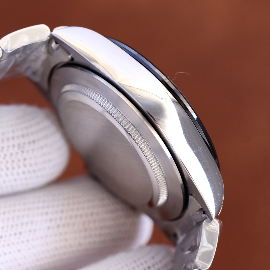 Watch Rolex 40MM 28 - vstockx