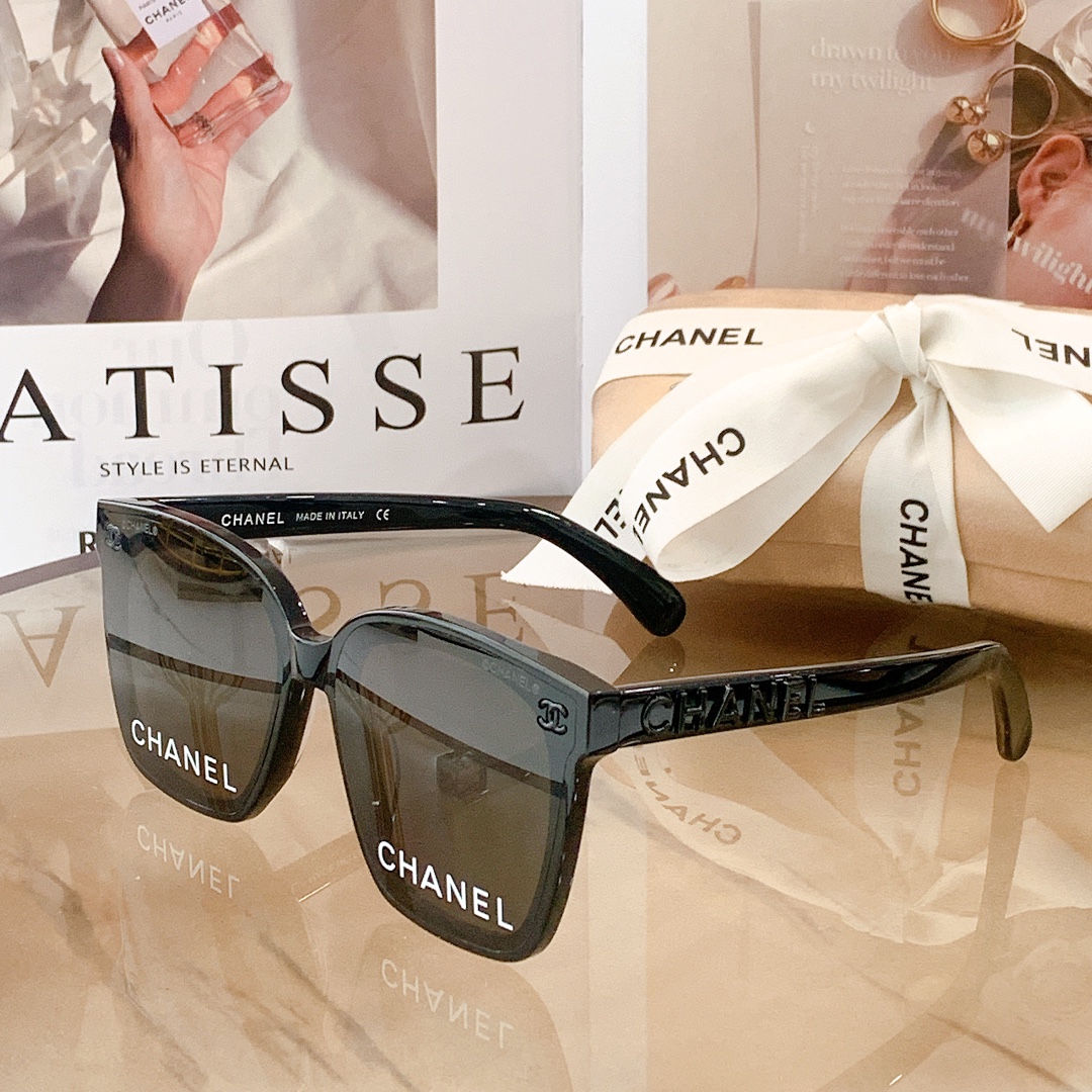 Sunglasses Chanel CH5421 size 65/15-147 - vstockx