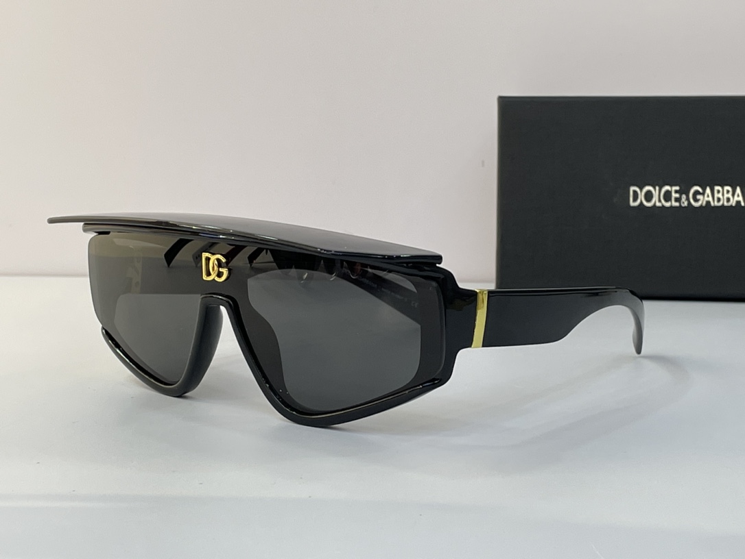 Sunglasses Dolce DG6177 - vstockx