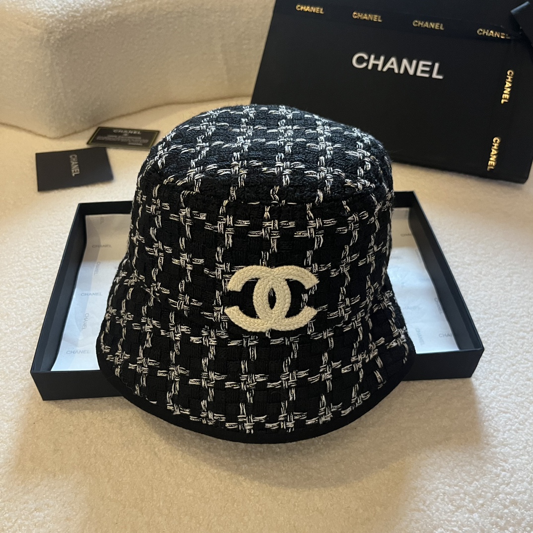Streetwear Hat Chanel 329184 - vstockx
