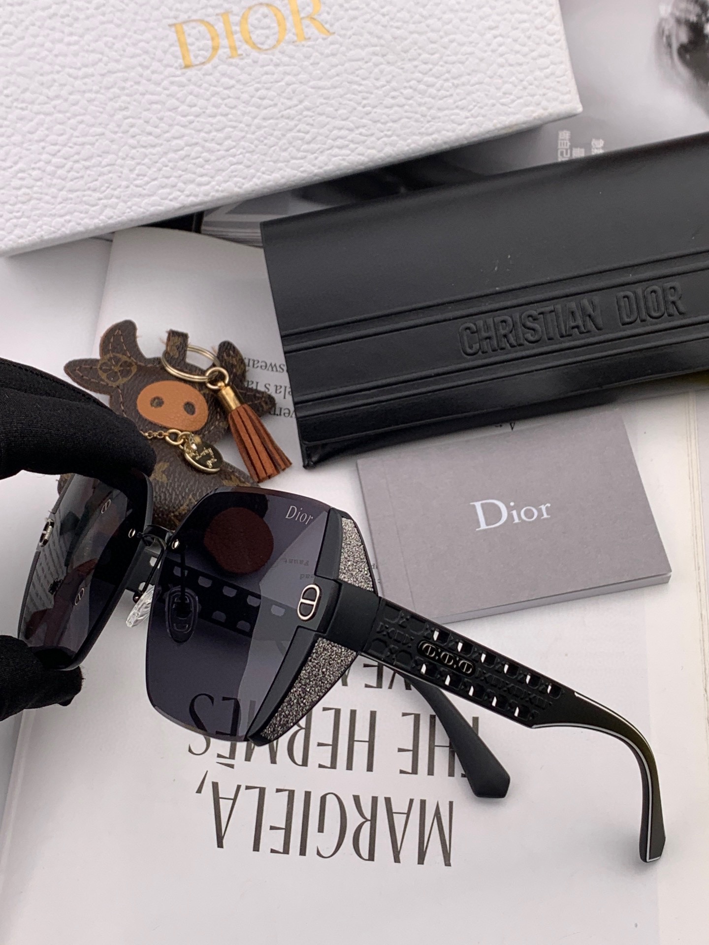 sunglasses Dior CD5296 - vstockx