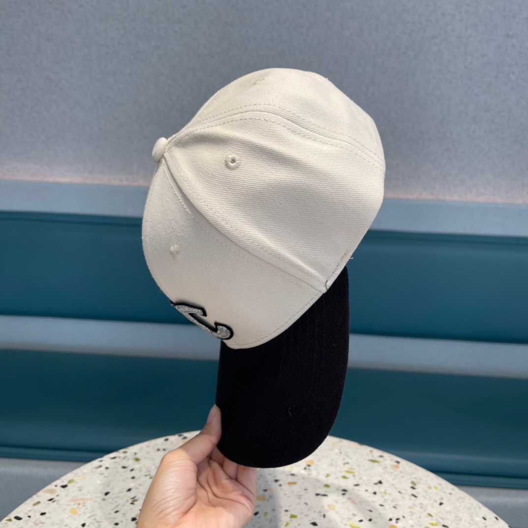 Hat Chanel 7 - vstockx