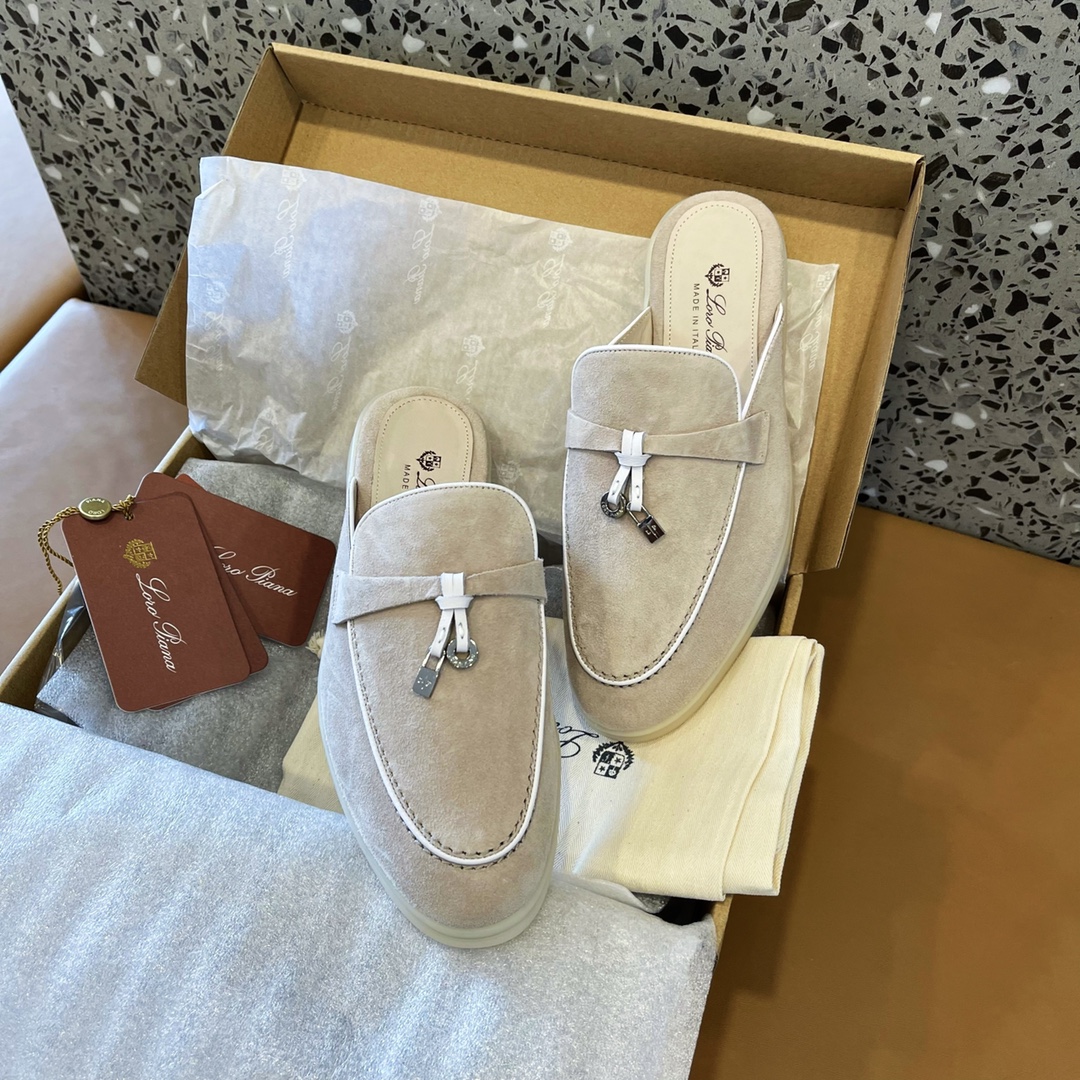 Loro Piana shoes 261 - vstockx