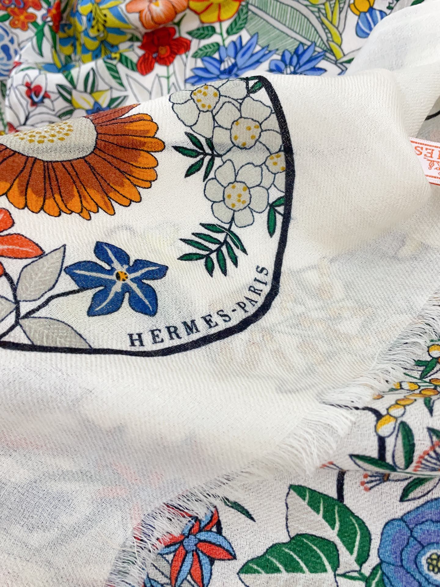 Streetwear Scarf Hermes 328746 SIZE:200*100cm - vstockx