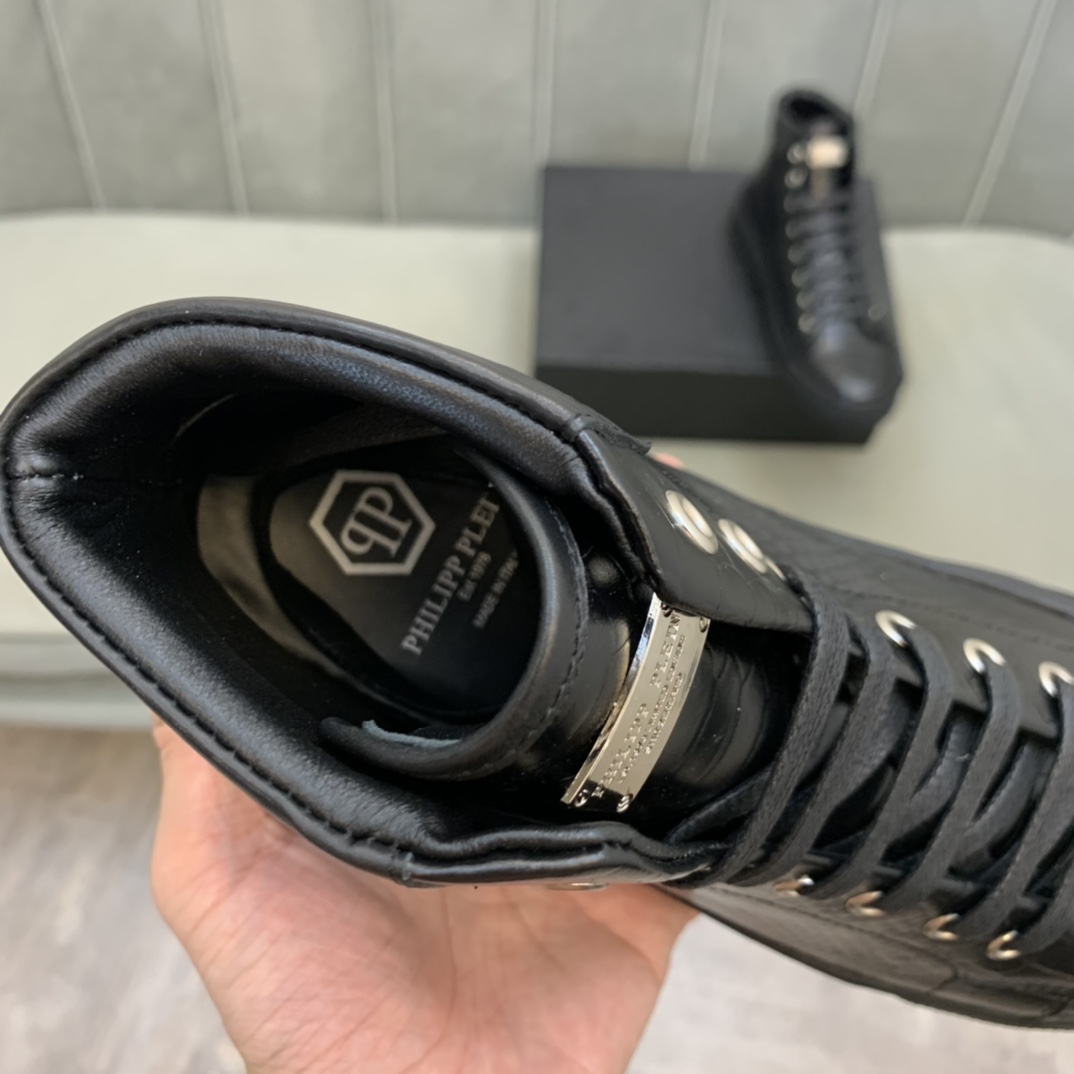 Philipp Plein High Top Sneakers 2 - vstockx