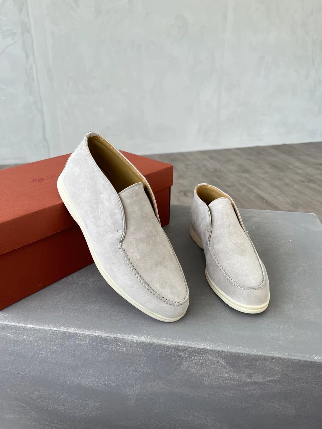 Loro Piana shoes 223 - vstockx