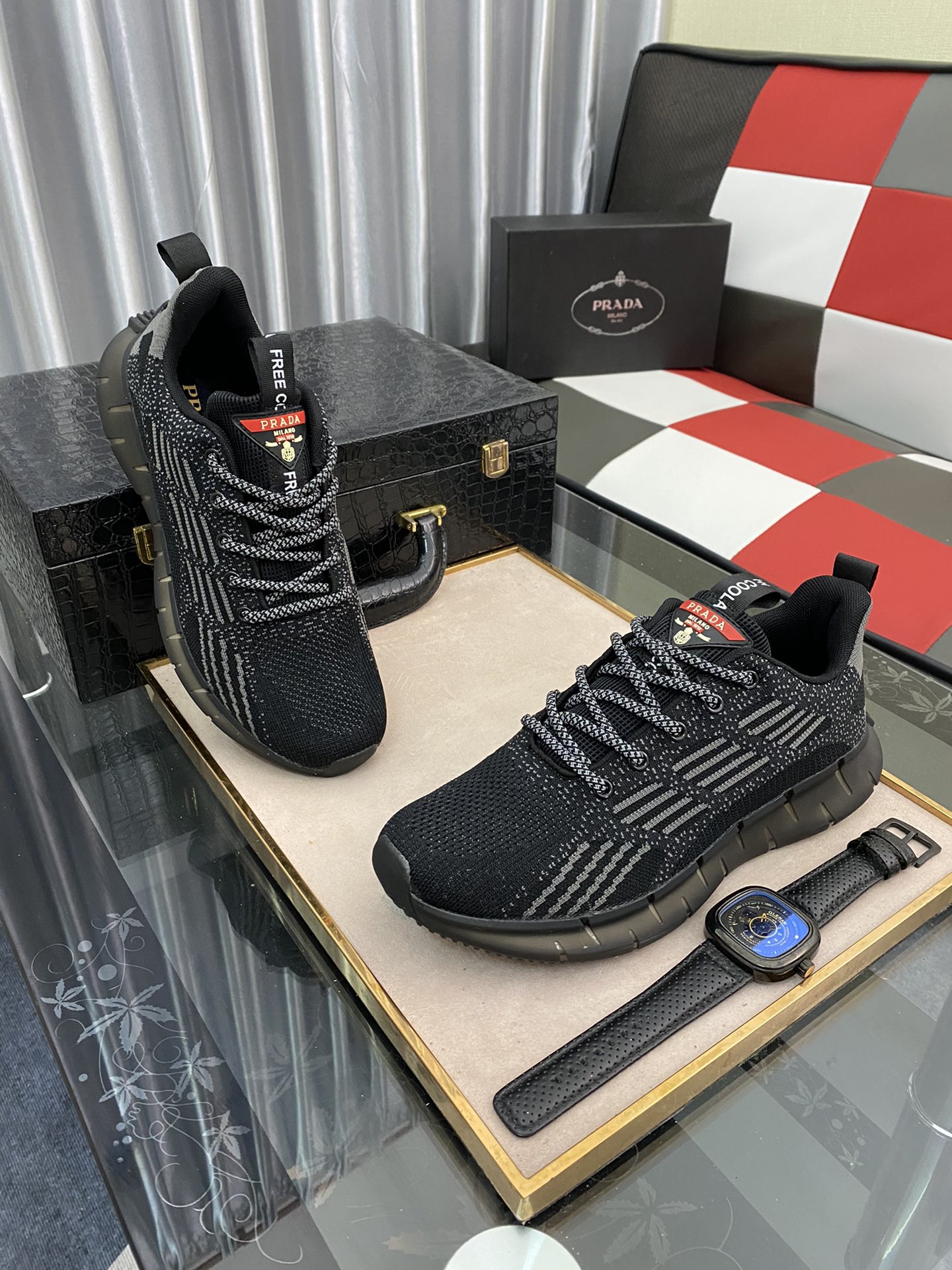 Prada Low Top sneaker 17 - vstockx