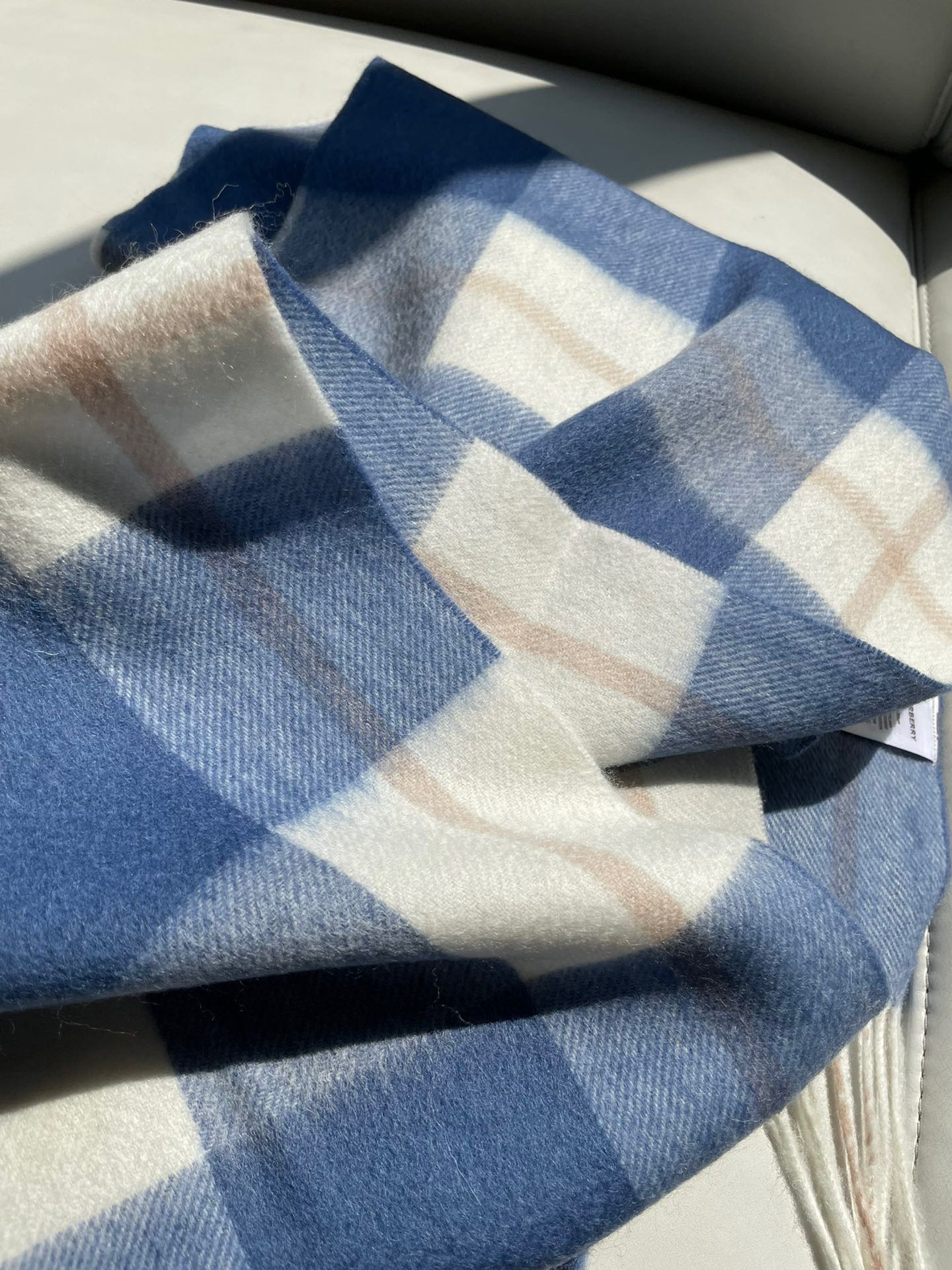 Streetwear Scarf Burberry 329088 size:180*35cm - vstockx