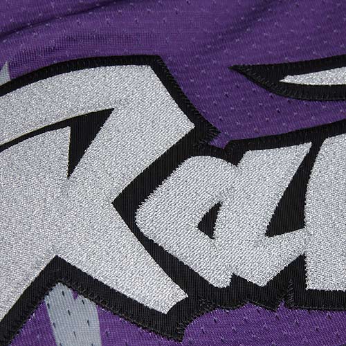 Mitchell & Ness Vince Carter Toronto Raptors 1998/99 Throwback Authentic Jersey - Purple - vstockx