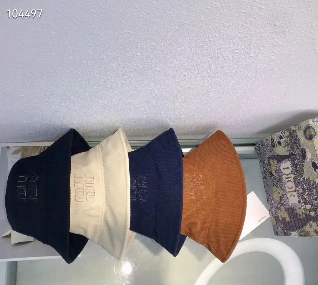 Streetwear Hat Miu 329136 - vstockx