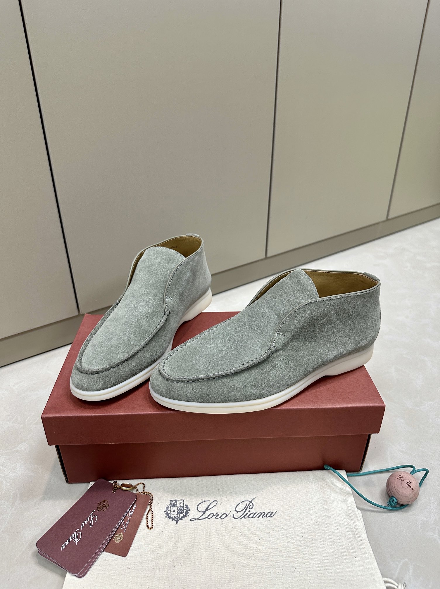 Loro Piana shoes 207 - vstockx