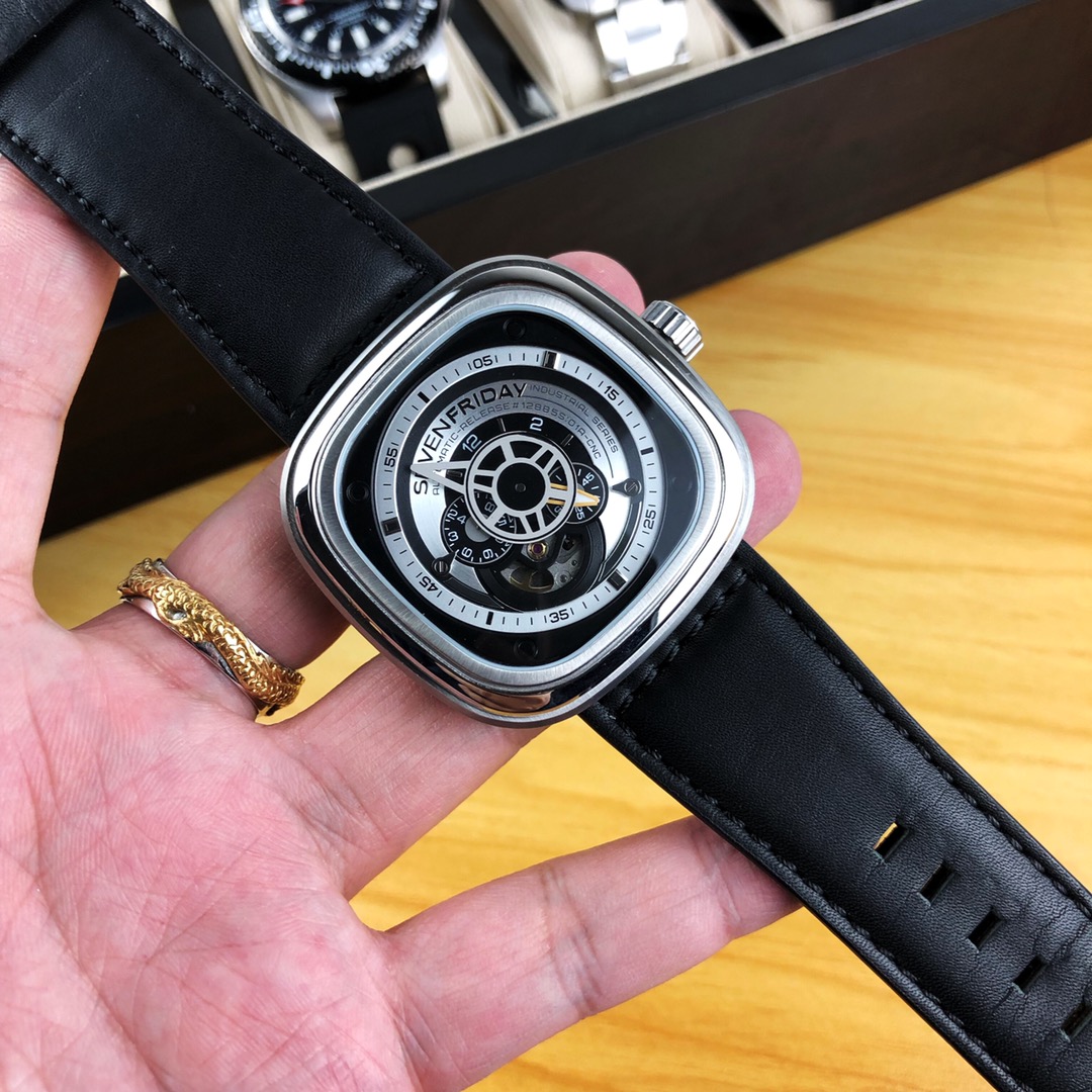 Watches Seven Friday 322815 size:47*13 mm - vstockx