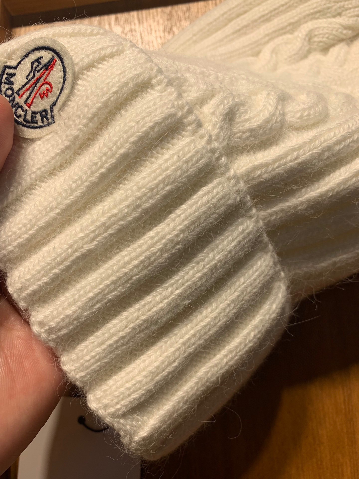 Hat Moncler 3 - vstockx