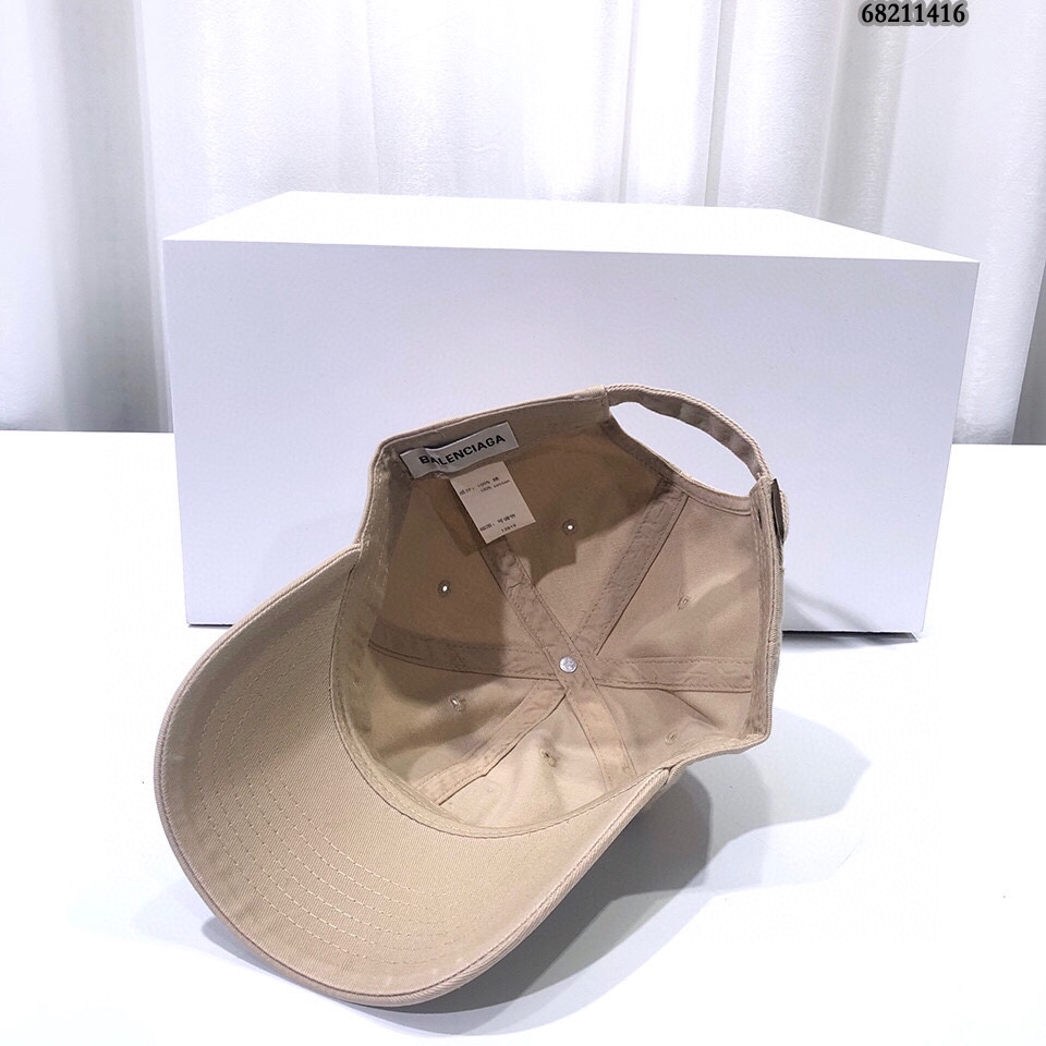 Hat Balenciaga 2 - vstockx