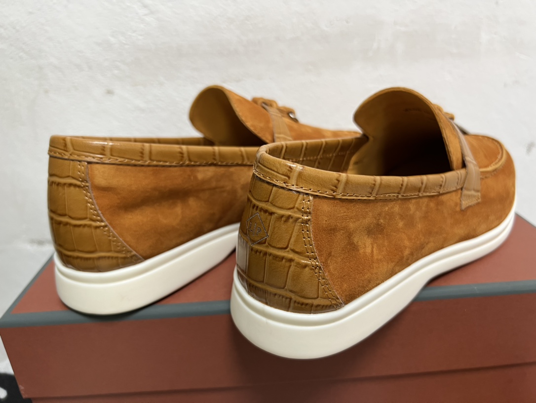 Loro Piana shoes 157 - vstockx