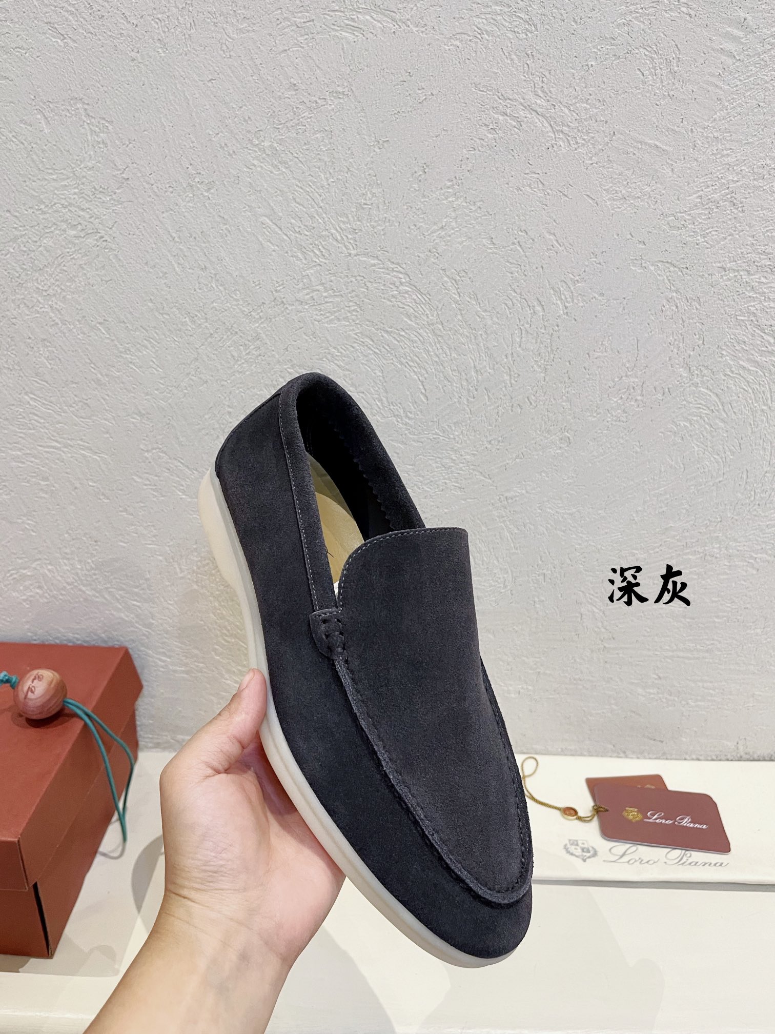 Loro Piana shoes 196 - vstockx