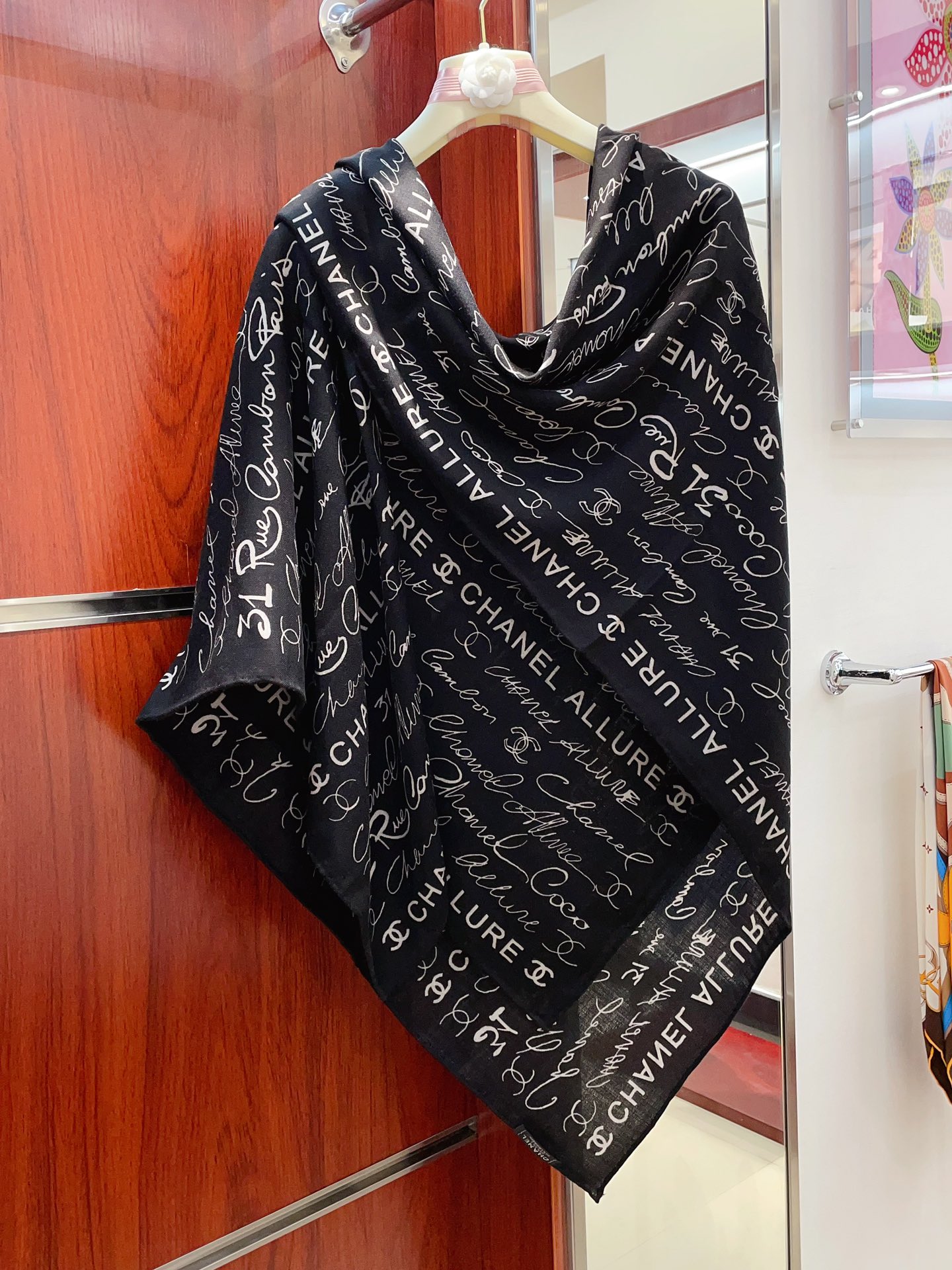 Streetwear Scarf CHANEL 328759 SIZE:140*140cm - vstockx